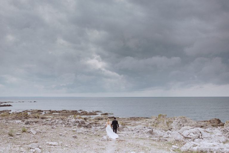 bröllop på gotland, bröllop på gåsemora av sara norrehed photography